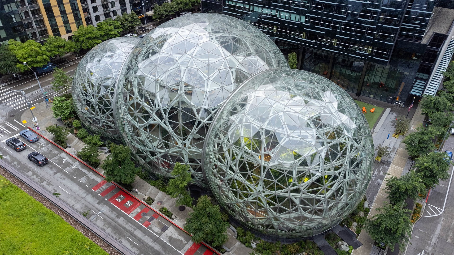 Amazon Küreleri -Seattle mimarlık